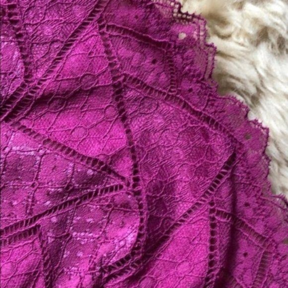 FP People Moonstruck Highneck Halter Bra Lace Scal - Picture 8 of 8